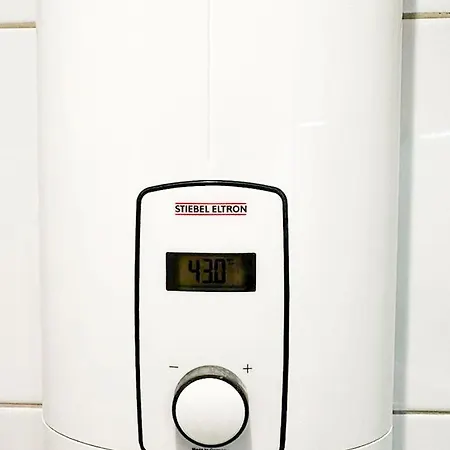 Duesseldorf-lohausen *