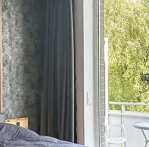 Duesseldorf-lohausen *